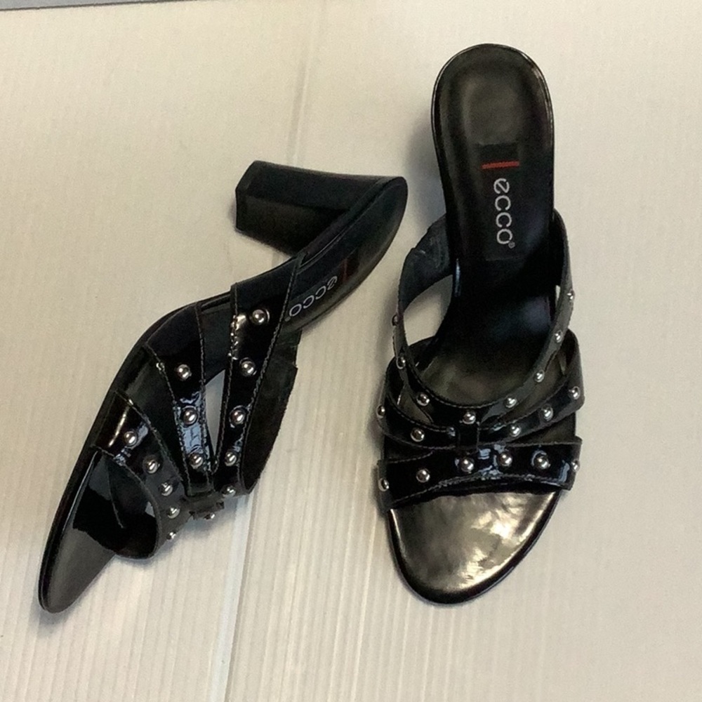 ECCO Black Patent‎ Leather Silver Stud Mules Edgy Grunge Y2K Size 37 - Picture 14 of 16